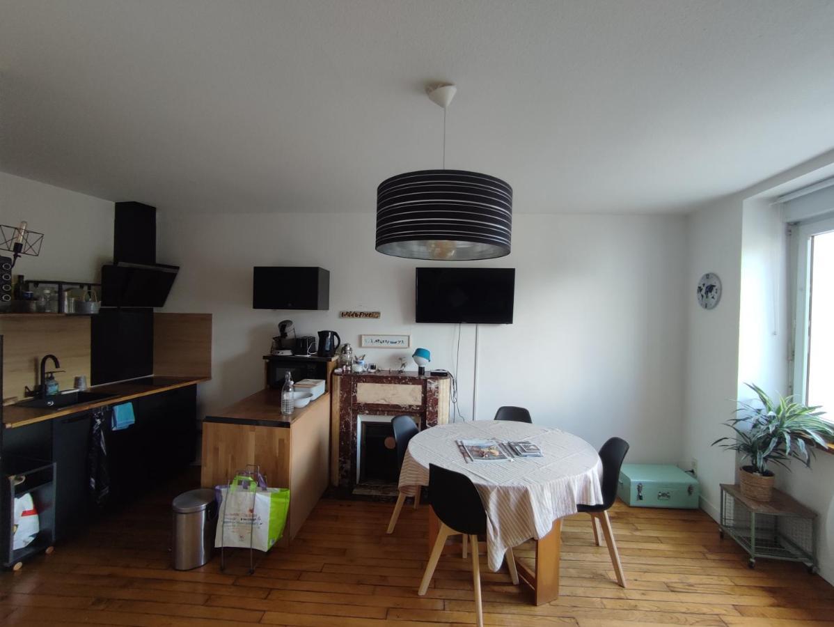 Appartement 2 Pieces Centre De Vannes Avec Parking Prive Exterior foto